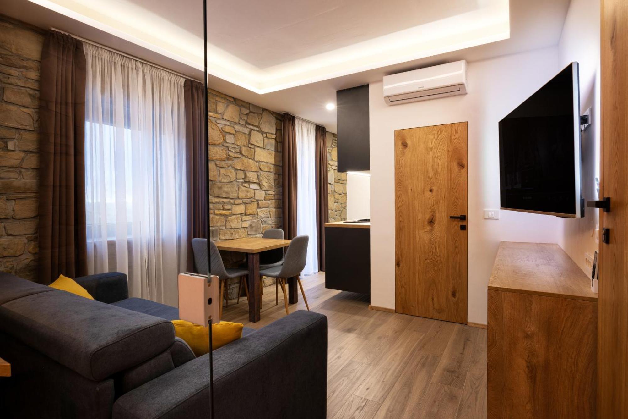 Stok - Rooms, Wine & Restaurant - Marezige, Koper Eksteriør billede